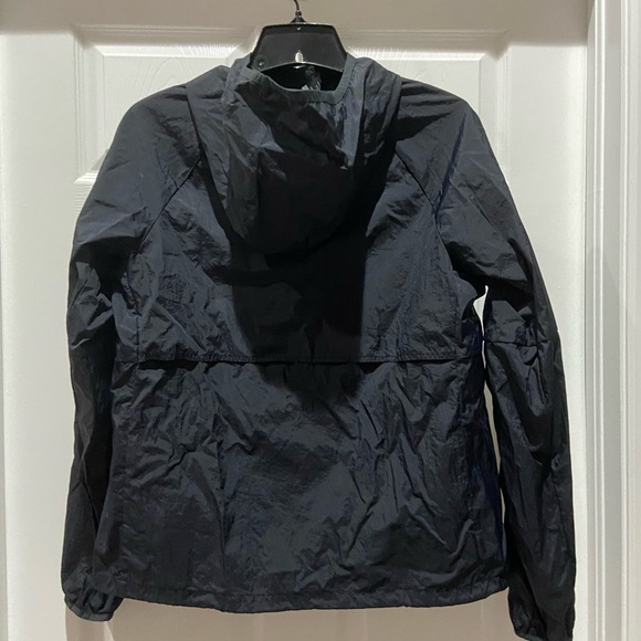 Women’s Mesh Lined Hooded Windbreaker, Black, size Medium - NWOT - Picture 8 of 8